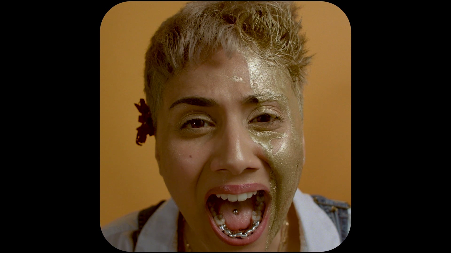 Candid Lover image 3